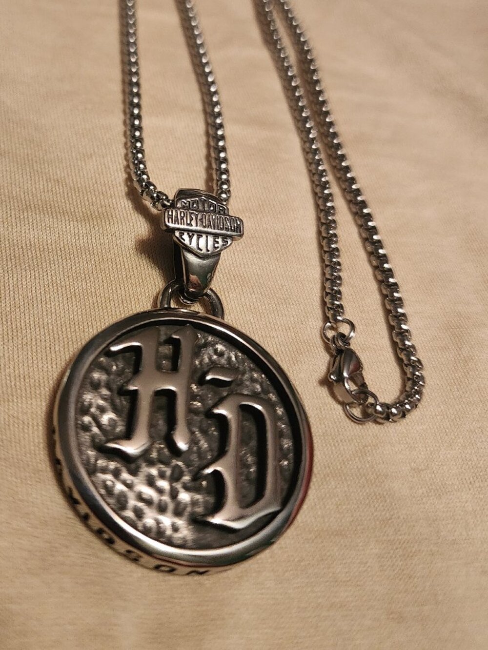 Harley-Davidson Pendants and chain stainless steel